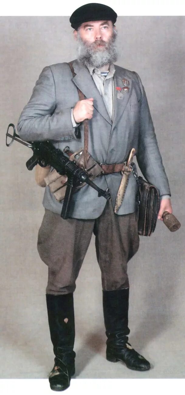 Одежда партизана. Униформа партизан. Одежда партизана. Зимняя форма казаков первой мировой. Одежда партизана.
