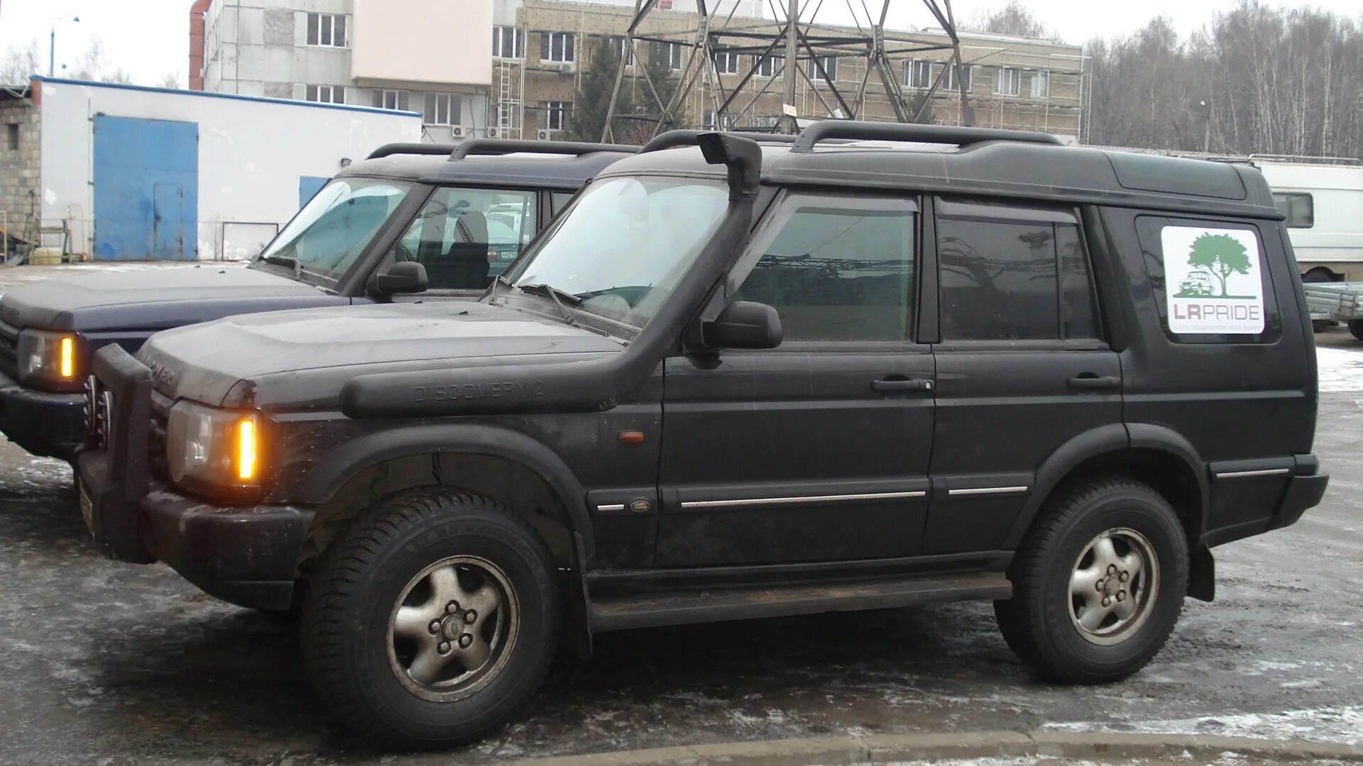 Land rover discovery ii 1998-2004. Ленд ровер дискавери 2 1998. Тонировка дискавери 3. Land rover discovery 2 тюнинг. 5 мт, 1993.