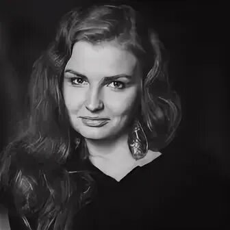 48-летняя Алла Довлатова продемонстрировала фигуру в купальнике - Мослента