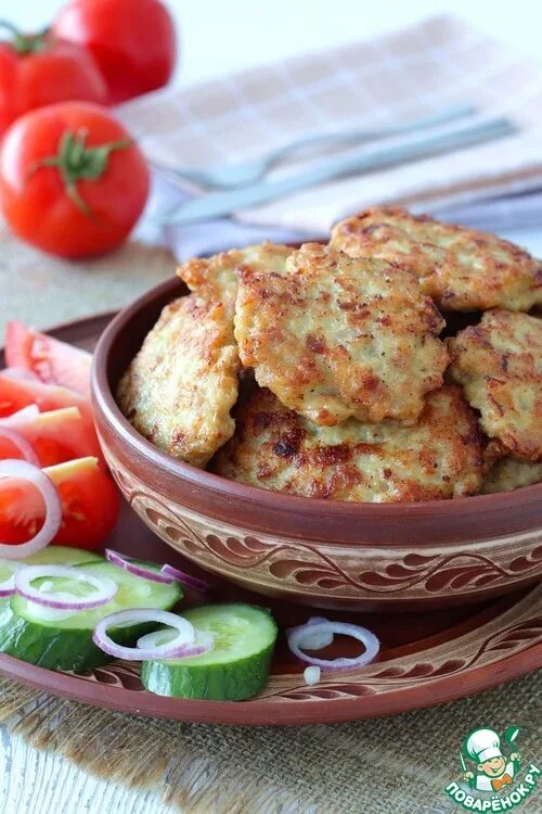 Куриное мясо по албански рецепт. Курица по албански. Филе по албански. Куриное филе по албански. Котлеты по албански.