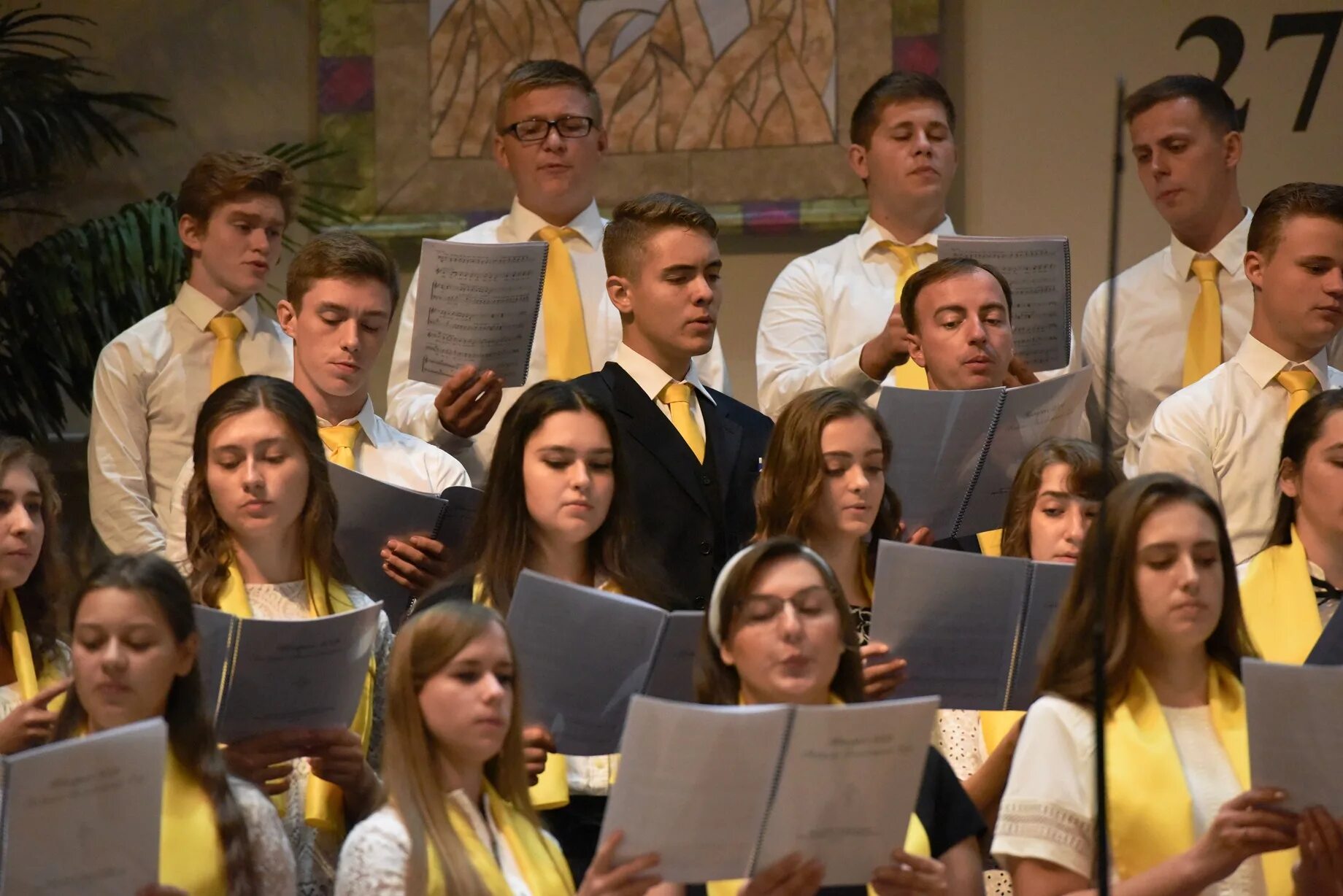 Церковь евангельских христиан баптистов в москве. Церковь ехб немчиновка. Малый трехсвятительский переулок баптистская церковь. Московские баптисты. Центральная церковь ехб москва.