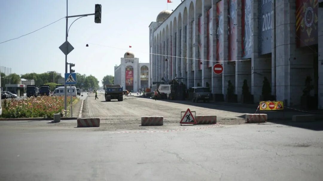 Бишкек ала тоо камера. Бишкек площадь ала-тоо. агропром бишкек площадь ала-тоо. бункер площадь ала тоо. площадь ала-тоо камера.