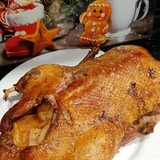 Вкусная утка в духовке на новый год