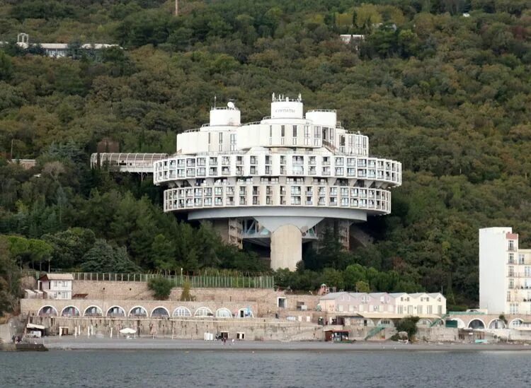 Курпаты крым, ялта. Санаторий курпаты курпаты крым. Золотой пляж ялта курпаты. Санаторий курпаты ялта. Пансионат дружба крым курпаты.