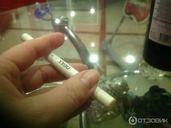 Как понять что одноразовая сигарета закончилась. Одноразовая сигарета loky. одноразовые электронные сигареты в руке. одноразовая сигарета дом. электронная одноразовая сигарета xpipe.