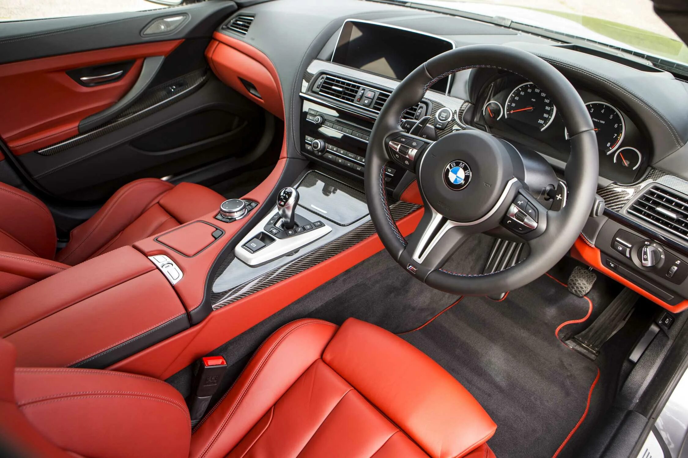 BMW 6 серии 3 поколение (F06/F13/F12), купе - технические характеристики, модель