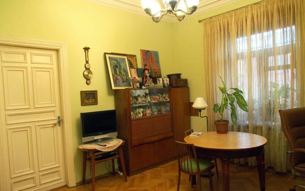 квартиры метро красные ворота. сталинской высотке на красных воротах внутри. спасская улица, 21. садовая-спасская ул. квартиры метро красные ворота.