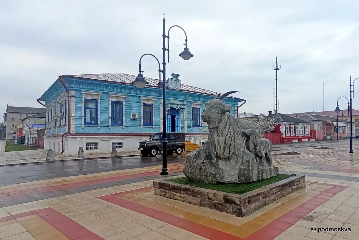 Урюпинск сквер. Население урюпинска. Урюпинск сквер. Урюпинск. Урюпинск город.