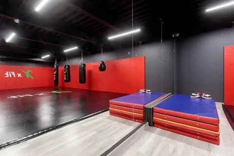 Xfit октябрьский просп 55а
