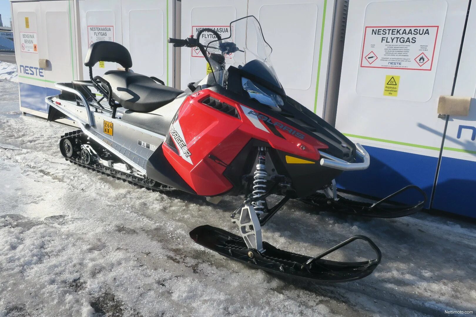 Polaris Indy 550. Снегоход Polaris Indy 550. Поларис инди 550 Вояджер 155. Поларис 550 снегоход. Инди 550