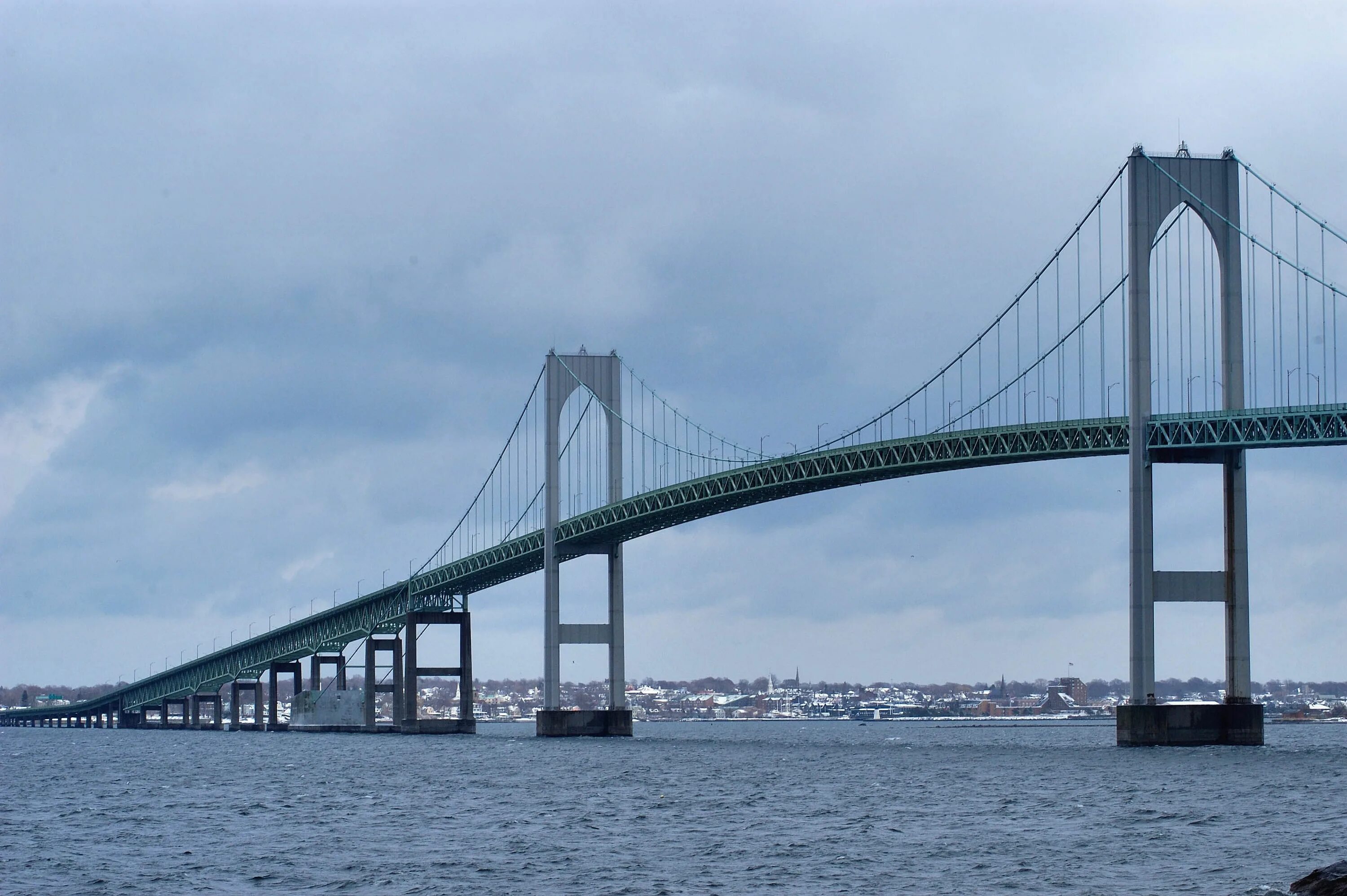 В сша через мост. Мост Ньюпорт, род-Айленд, США. Мост Ньюпорт штат. Мост Ньюпорт Сайгон. Мэриленд мост США.