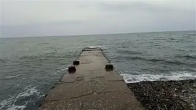 Белое море закат. Цветение моря в анапе. Море без воды. Апрельское море. Минское море зимой.
