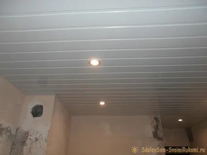 Потолок пластиковыми панелями своими руками на кухне
