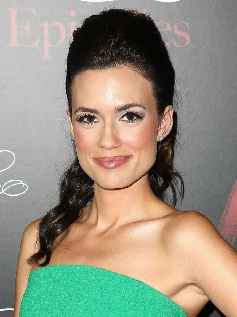 Либерти девито. Torrey devitto. торри де вито. торри девито в дневниках вампира. торри джоэл девито.