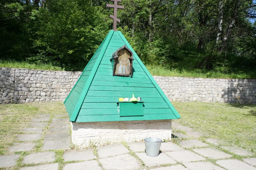 ворота - Picture of Monastery of St. John the Theologian, Poshchupovo - Tripadvi