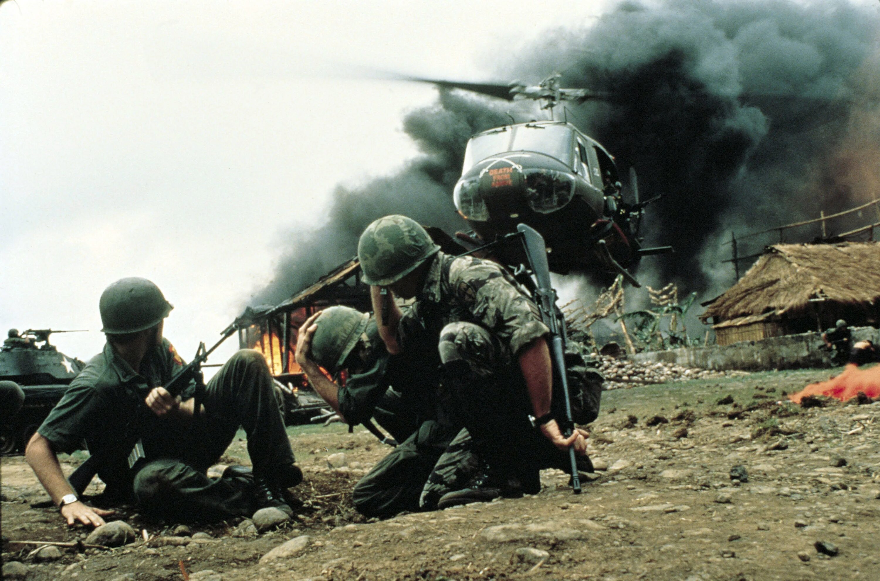 Апокалипсис сегодня 1979. Кадры боев во Вьетнаме. Войны пожары песня