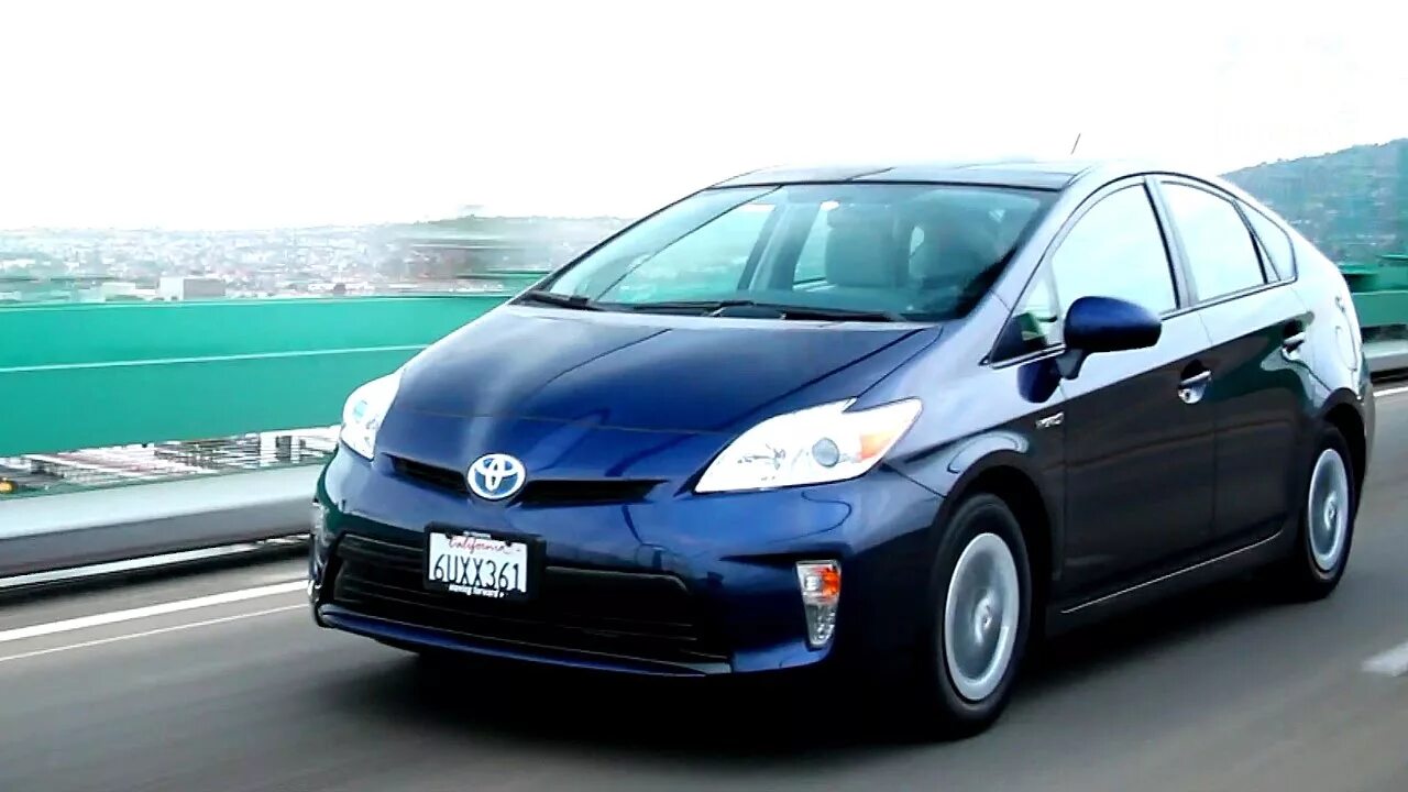 Toyota prius 2013. Toyota prius 40. Toyota prius 2013. Тойота приус v2013. Toyota prius 2011.