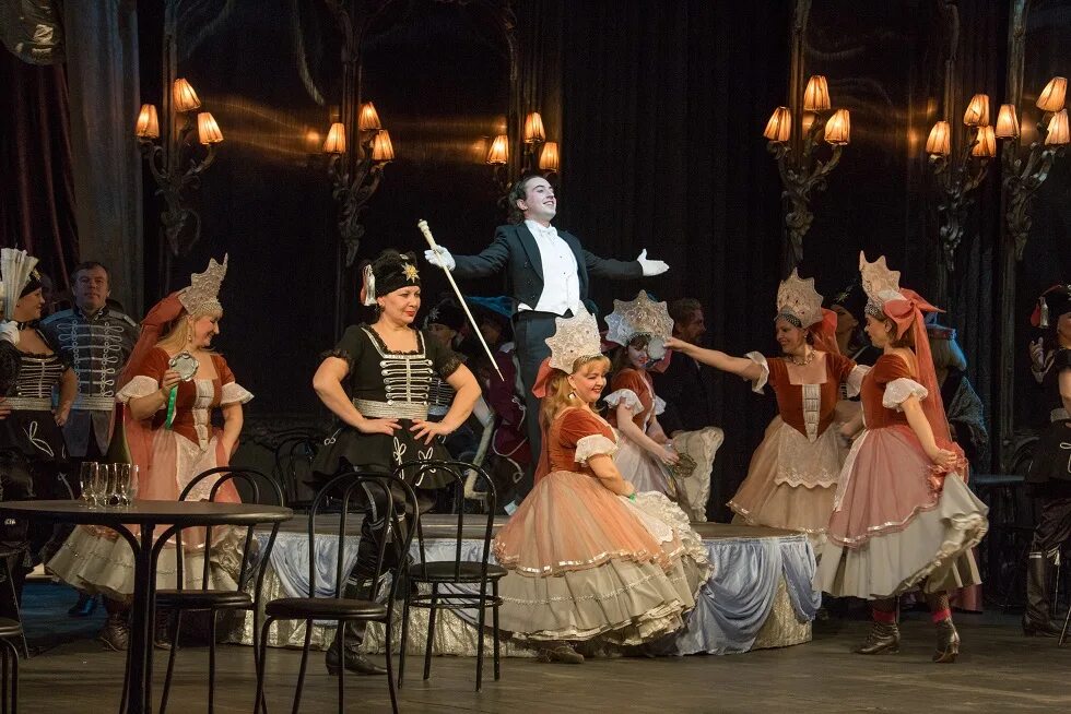 королева чардаша оперетта. имре кальман оперетты. катажина мацкевич графиня марица. оперетта кальмана. марица оперетта кальман.