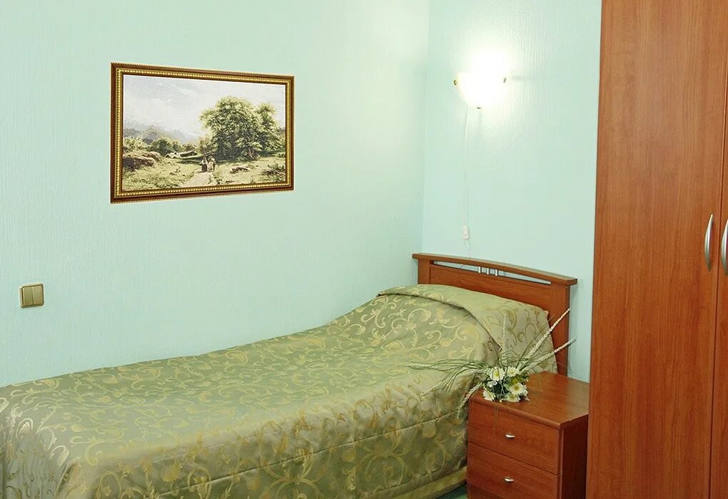 санаторий солнечный берег г геленджик. санаторий голубая даль в дивногорске. санаторий "русь" г. санатории геленджика по социальным путевкам. геленджик санаторий вос.