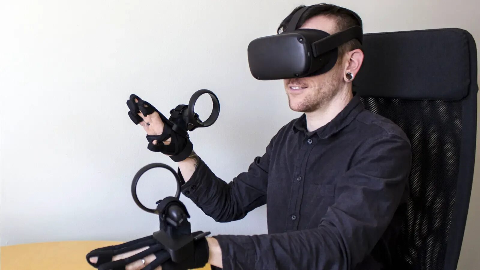 Виртуальная реальность Окулус. VR очки Окулус. Oculus Quest 2. Oculus Quest виртуальная реальность.
