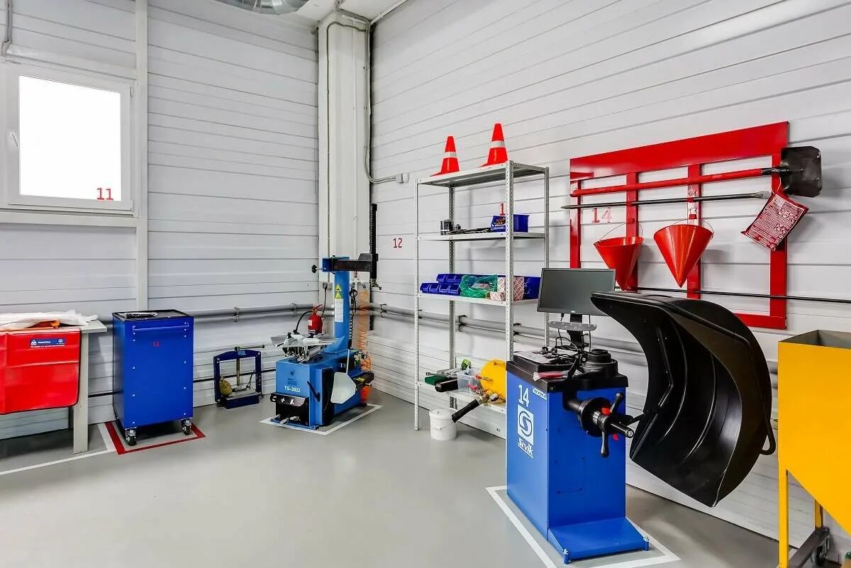 Завод шиномонтаж. Автосервис «fit service» спб. шиномонтаж fit service. фит сервис ростов на дону. фит сервис орбитальная.