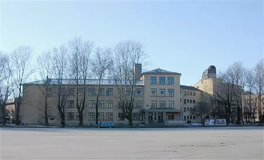 Площадь 10 летия октября. Школа 10 летия октября в спб. проспект стачек школа имени 10-летия октября. школа имени 10-летия октября. школа 10 летия октября.
