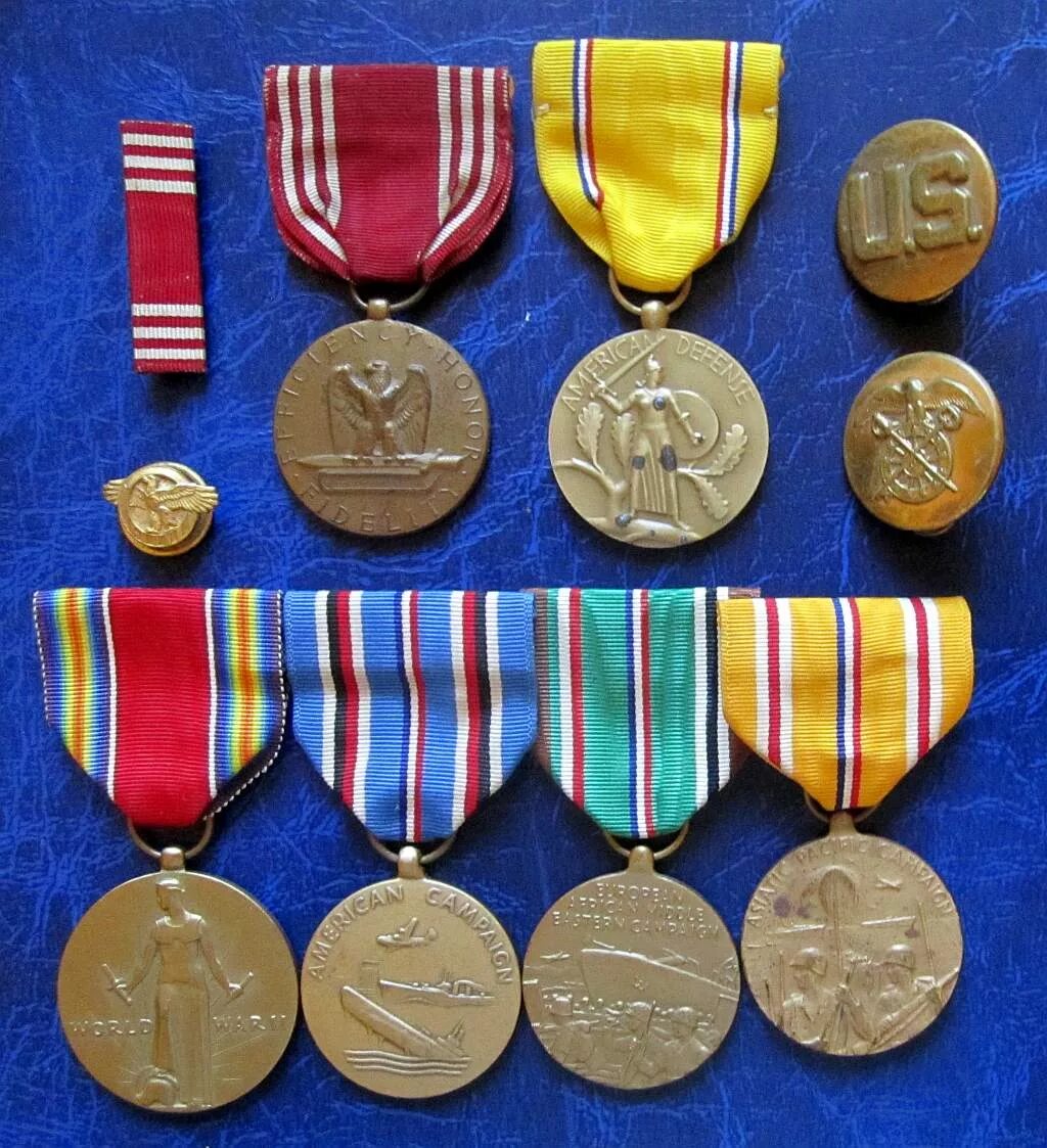 Вторая медаль. Медали сша вторая мировая. награды сша во второй мировой войне. медали сша во вьетнаме.