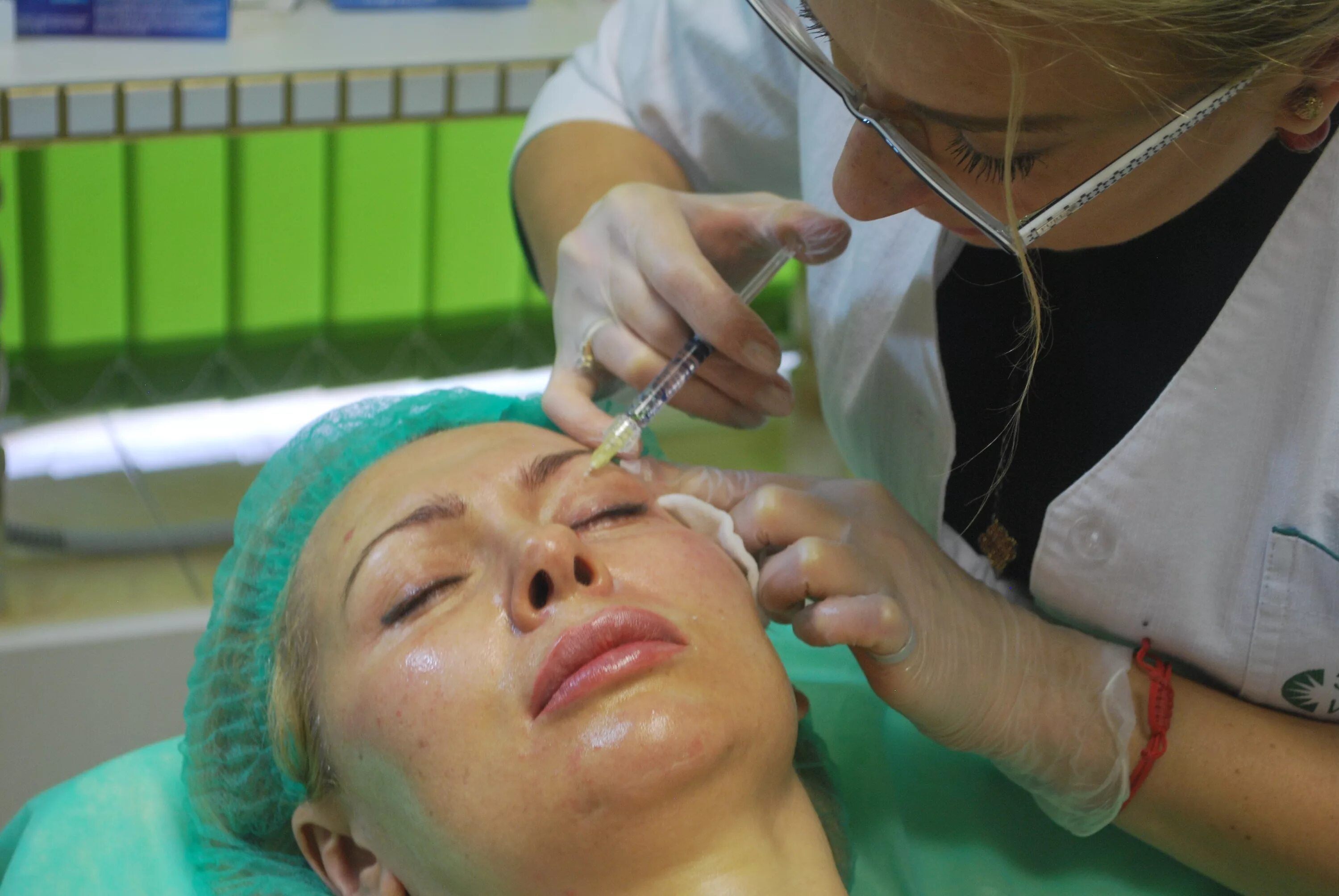 органик китчен лого. 5мл. Neauvia филлер. укол красоты organic. доктор по уколом красоты.