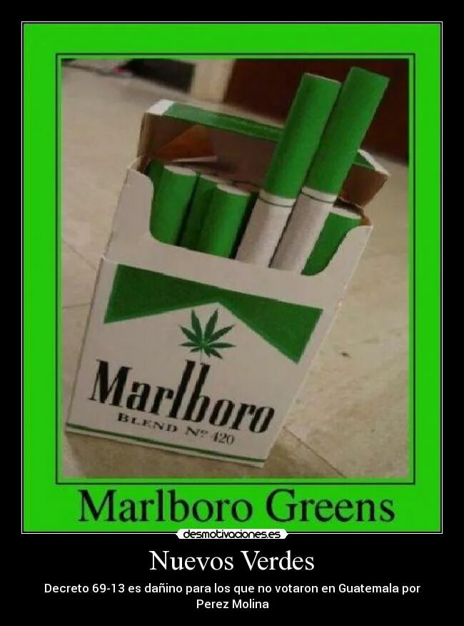 иван драго. I must smoke. I must smoke. курящая женщина со стажем. Marlboro green кнопкой.