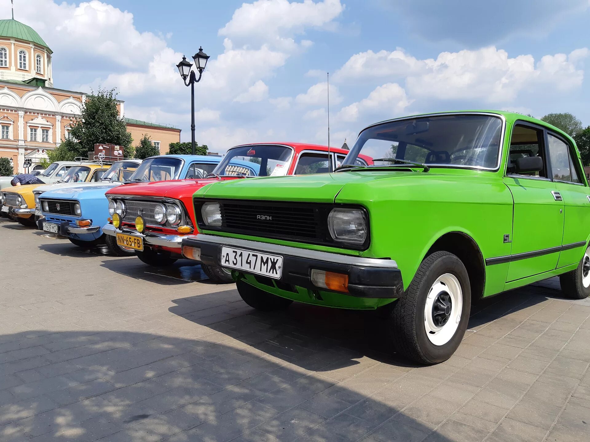 Москвич 2140 россия. Москвич 2140 SL. АЗЛК 2140 SL. Москвич 2140 Люкс. Москвич-2140 Люкс SL.