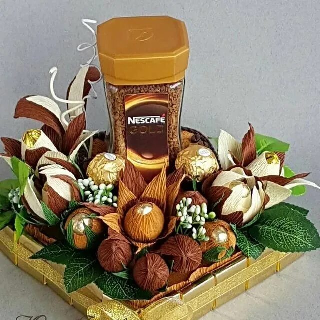 Кофе и конфеты в подарок