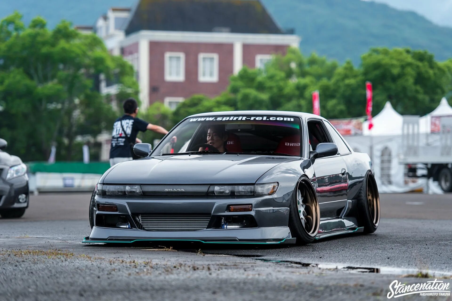 Что такое jdm. Nissan Silvia s13. Nissan Silvia s13 дрифт.