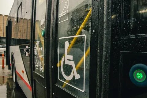 Посадка и высадка инвалидов