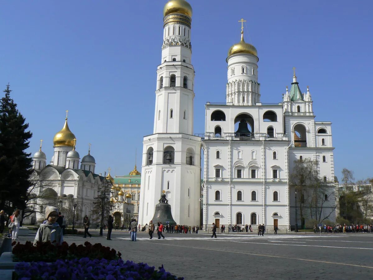 Колокольня ивана 3. Колокольня ивана великого. колокольня ивана великого в москве. дозорная башня колокольня ивана великого. церковь ивана великого в кремле.