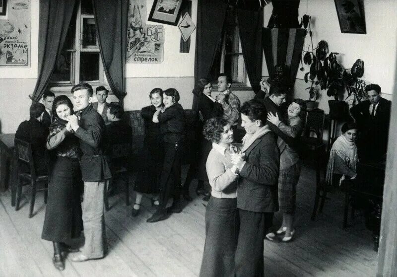 1920 1930 гг. 1920-е годы в ссср. повседневная жизнь советских людей в 1920-е годы. повседневность 1930-х годов. студенты 1920.
