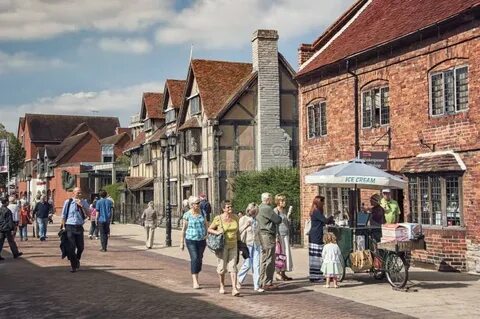 Born in stratford upon avon