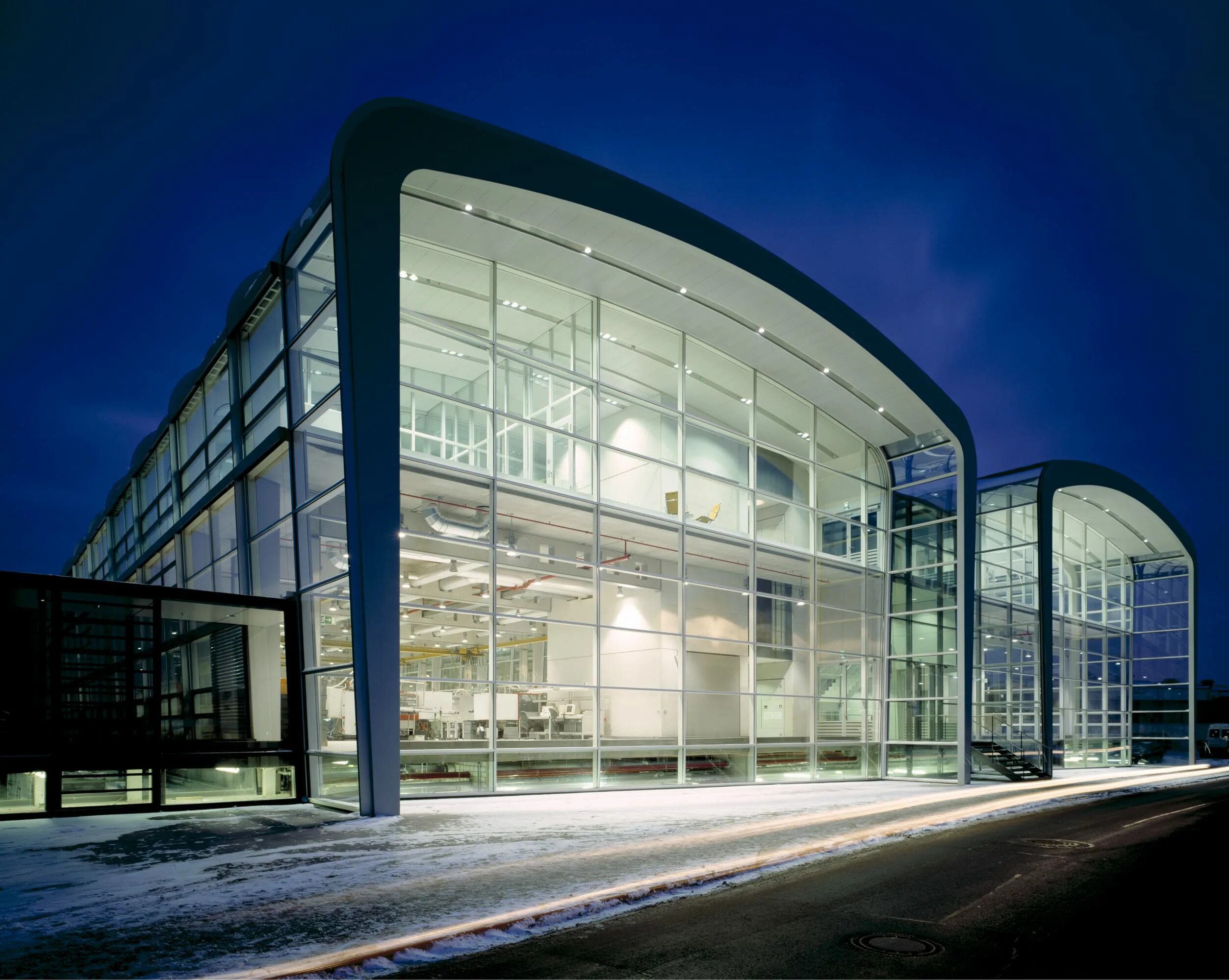 Фасады промышленных зданий. Промышленная архитектура live architecture 1988. Промышленные здания. Производственное здание. Промышленные здания.