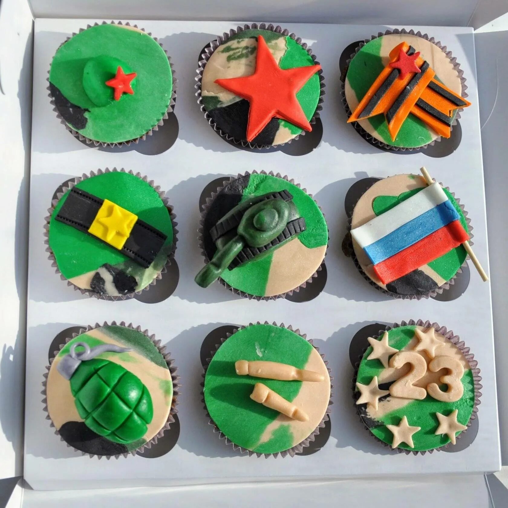 имбирные пряники на 23 февраля. предметы на 23 февраля. креативные подарки на 23 февраля. предметы на 23 февраля. 23 февраля сувениры кружки.