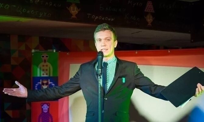 Голосящий кивин телепередача. Команда квн особые таланты ик 10 мордовии. Песни начала квн. Квн осетины. Песни начала квн.