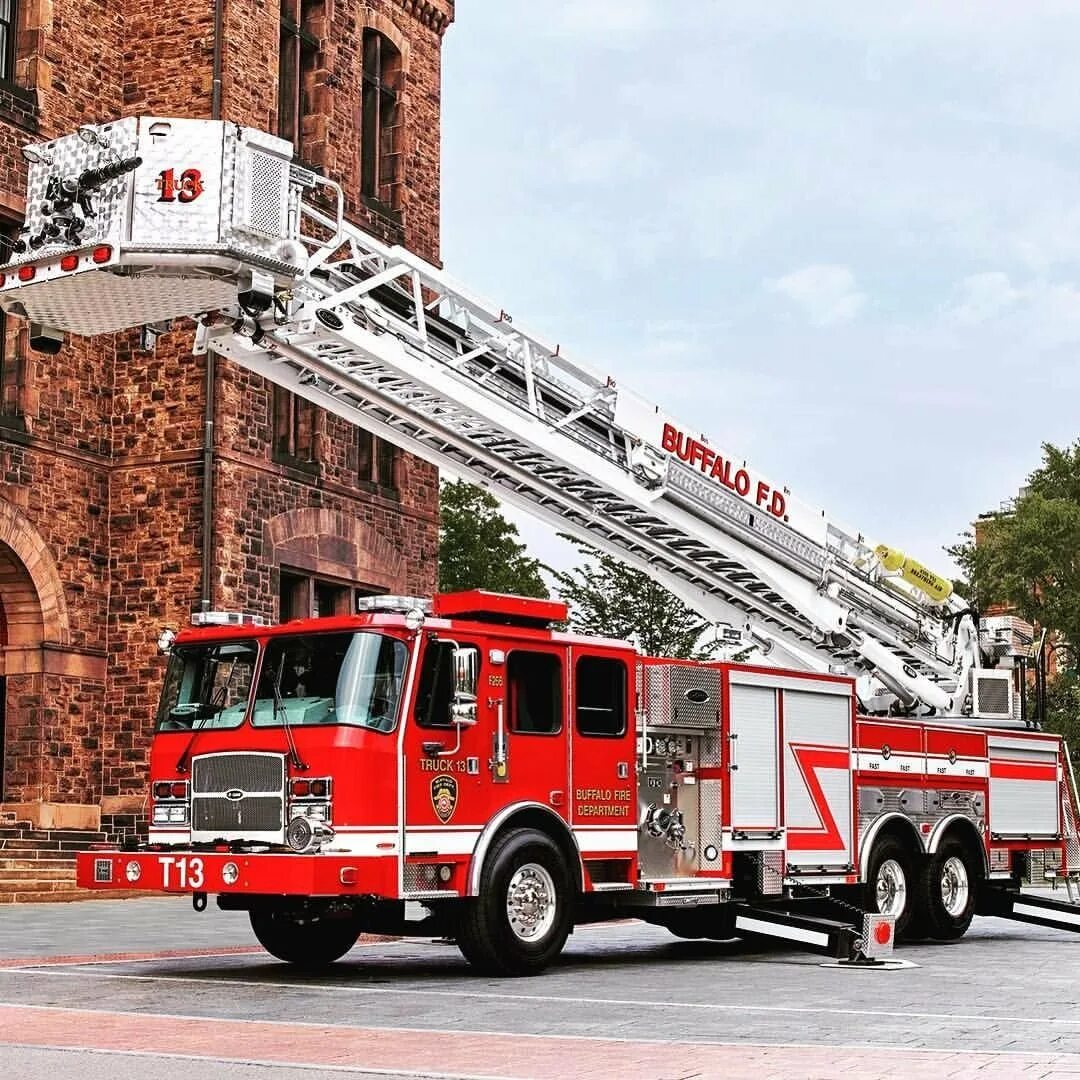 5-40 433362. Пожарные машины fire ladder truck. Lafd лос анджелес автопарк. Куда пожарная машина. Куда пожарная машина.