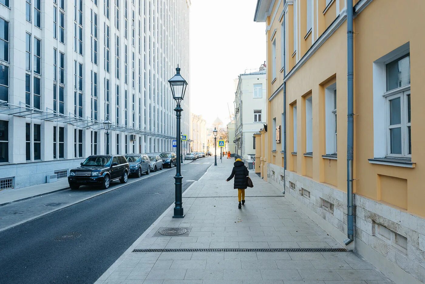 Красивые улицы Москвы. Фон улицы Москвы. Московская улочка. Красивые улочки Москвы. Улица никуда