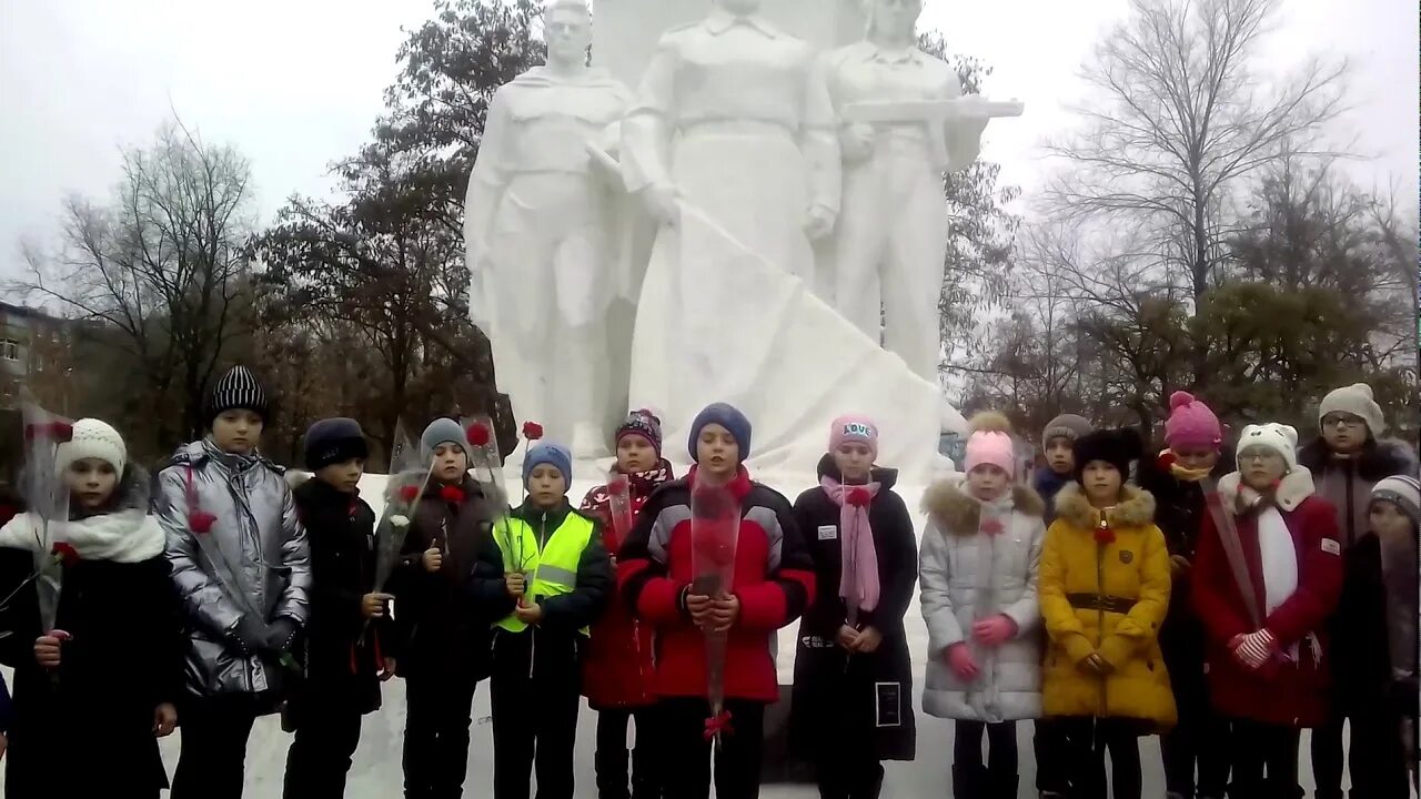 11 школа каменск шахтинский. 3 Школа Каменск-Шахтинский. Школа № 3 Каменск Шахтинский. 10 Школа Каменск-Шахтинский.