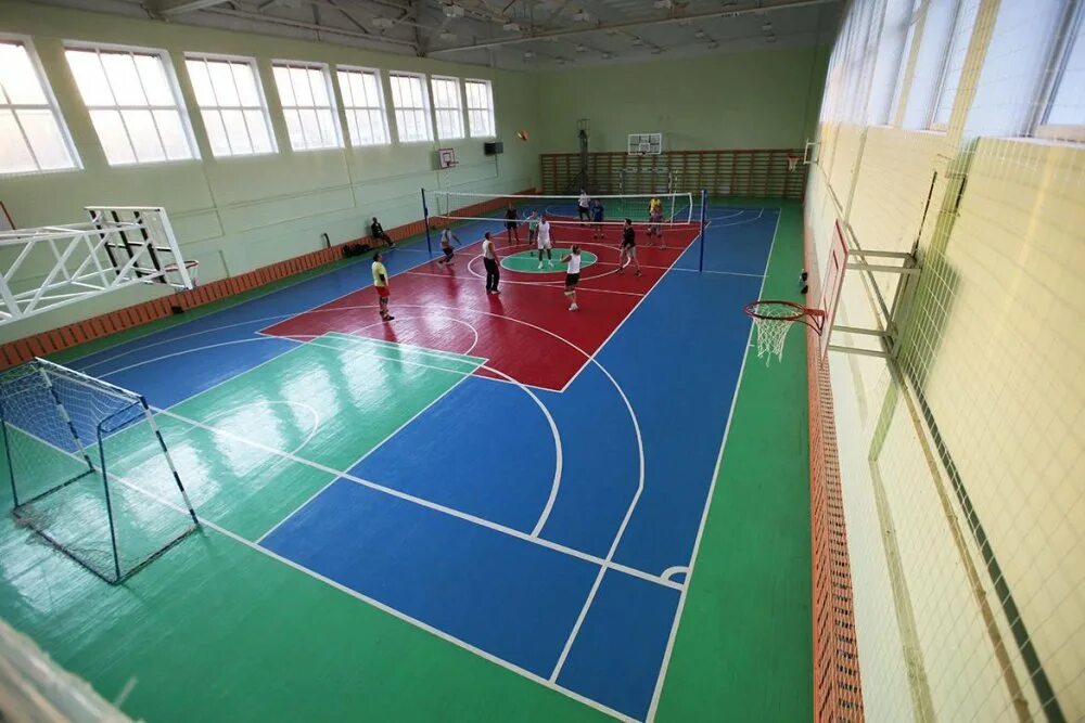 Легкоатлетический манеж ниу мгсу. Спорткомплекс игры. Спортивный комплекс луч. Баскетбольный корт. Манеж мгсу беговая.