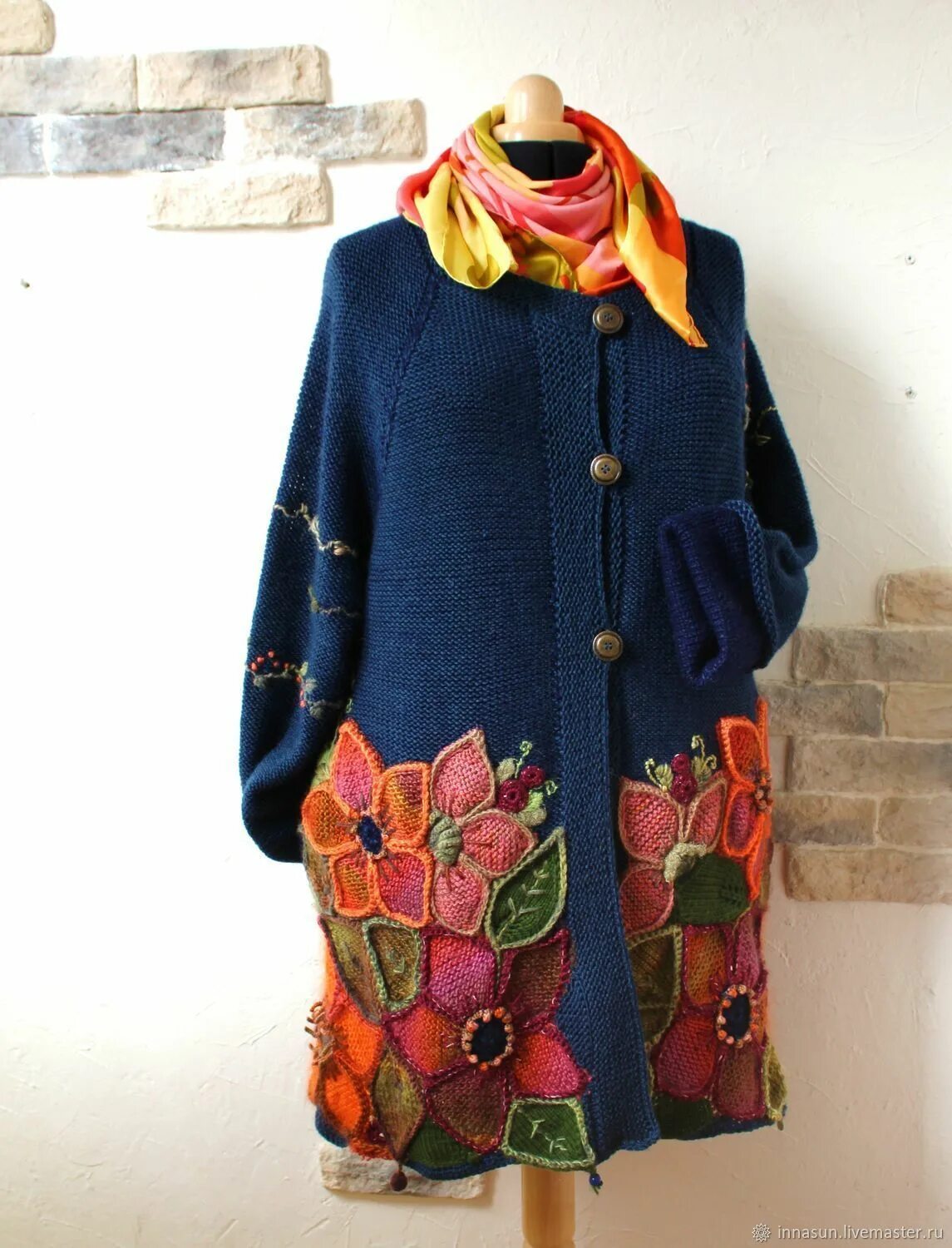 пончо из валяной шерсти. пальто ручной работы из шерсти. валяная шерсть пальто. пальто ручной работы. вязаное пальто из мериносовой шерсти.