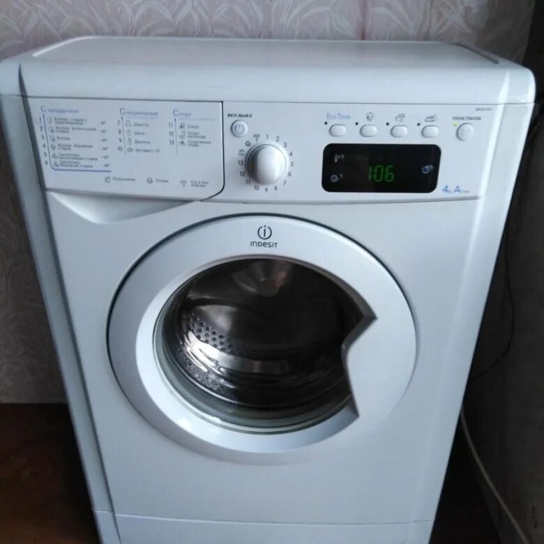 Машинка индезит на 4 кг. Индезит 4 кг. Узкая машинка индезит на 4 кг. Машинка индезит на 4 кг. Стиральная машина индезит узкая на 4 кг.