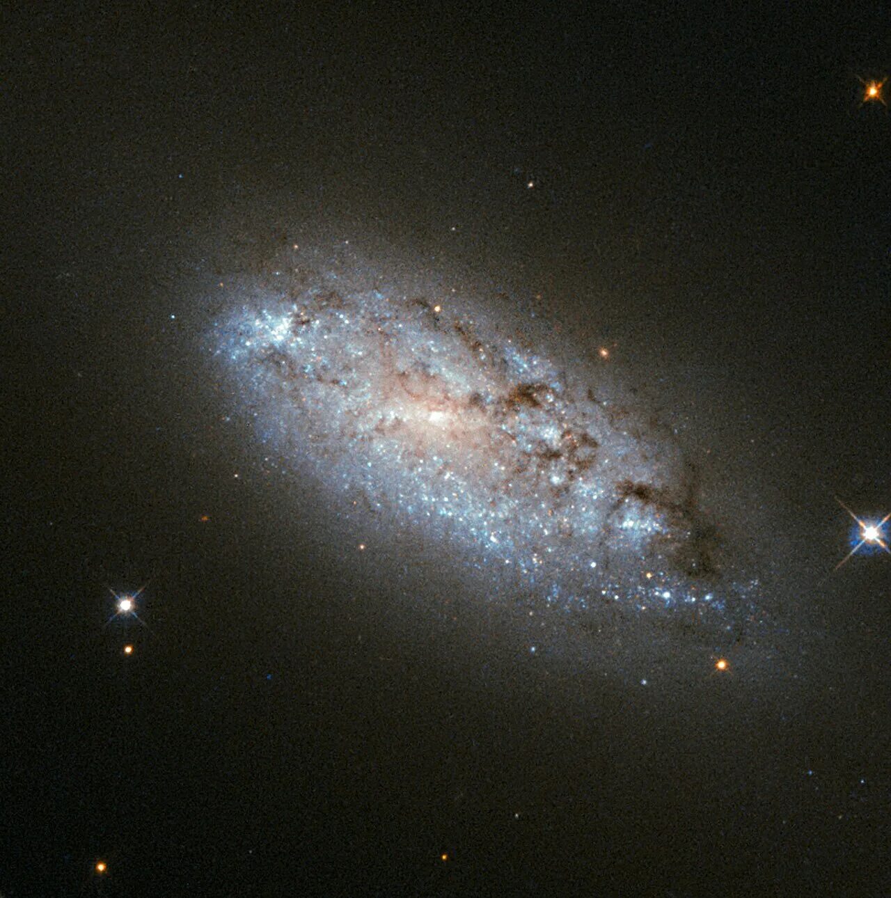 Самый далекий объект. Спиральная Галактика NGC 1792. Галактика NGC 3370. Космос Галактика NGC 891.