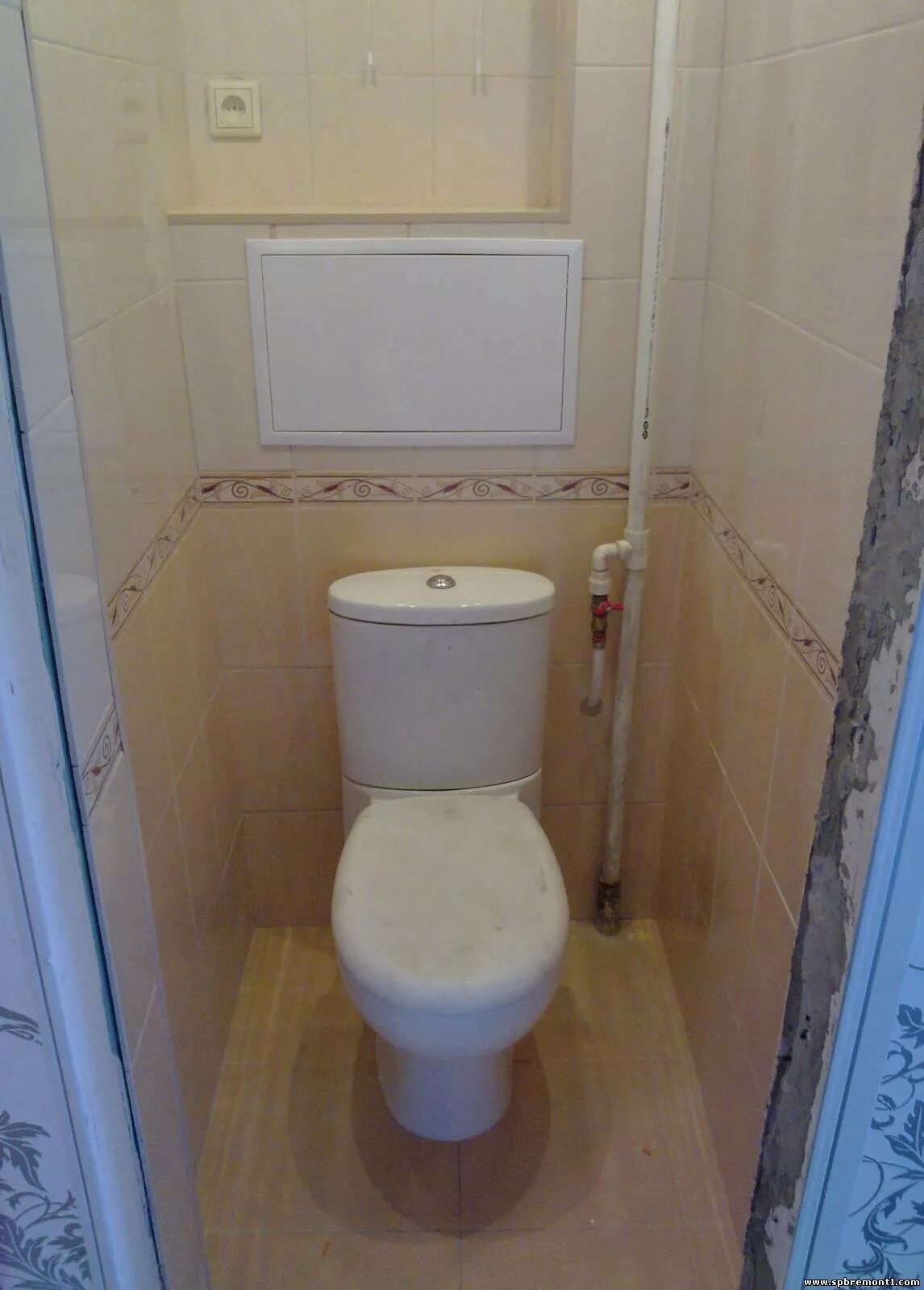 Как бюджетно сделать туалет. Отделка туалета. Декор туалета маленького. Туалет в хрущевке. Туалет без кафеля.