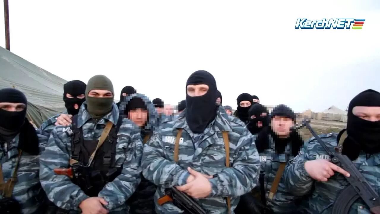 Крымский беркут. Беркут крым 2014. беркут блокпост крым. омон в крыму 2014. беркут на крымском блокпосту.