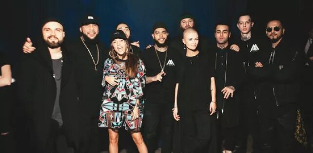 Блэк стар телефоны. Команда блэк стар. тимати блэк стар мафия. блэк стар состав команды. black star family состав.