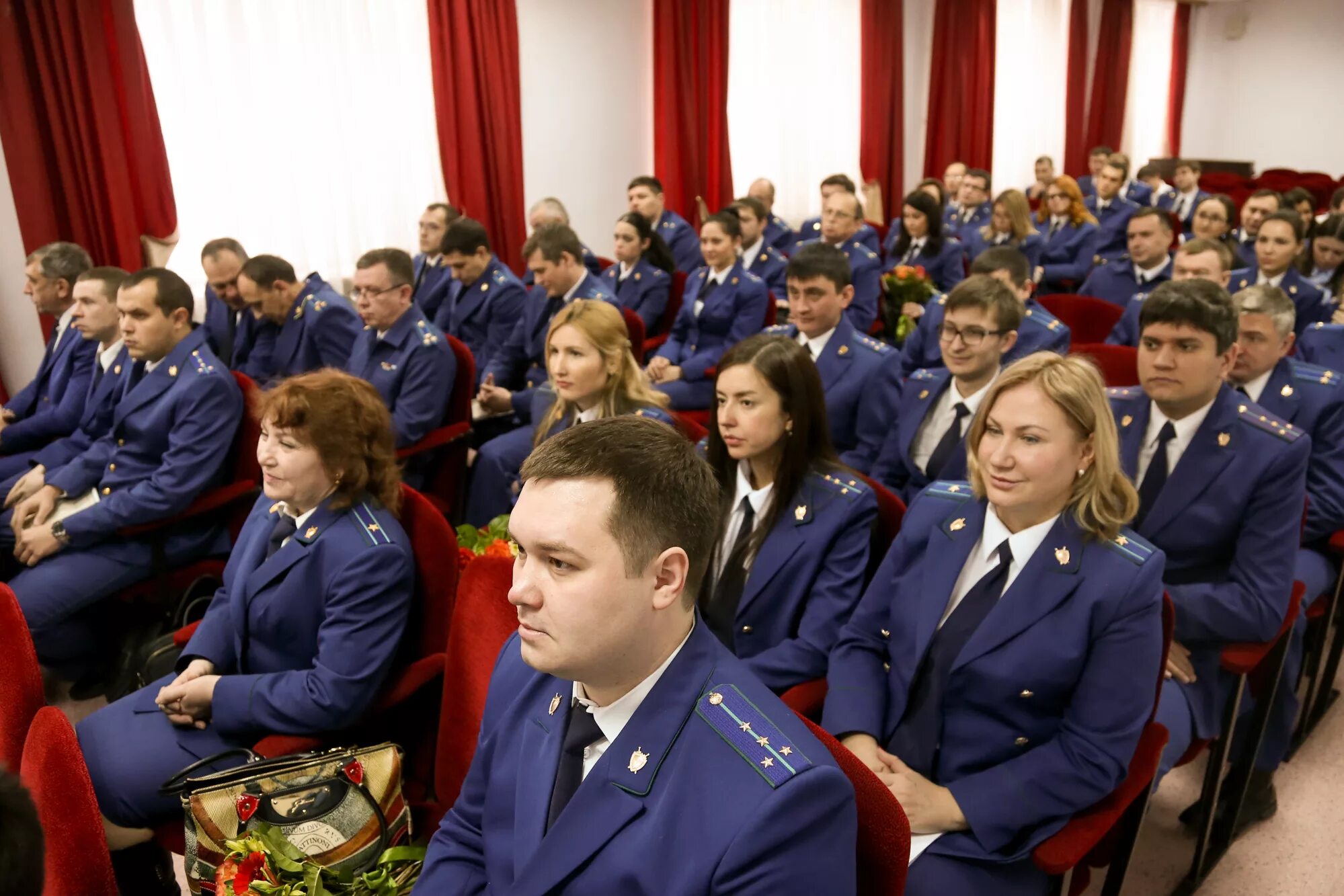 Сайт прокуратуры г казани. Сайт прокуратуры г казани. Прокуратура приволжского района г казани сотрудники. Прокуратура казань сотрудники. Прокуратура вахитовского района казани.